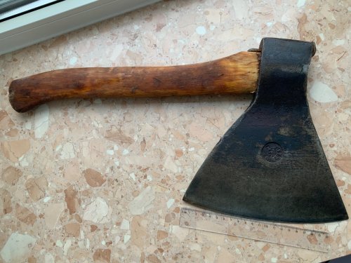 Клеймо на топоре - идентификация