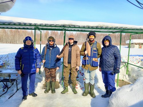 Весенняя встреча друзей